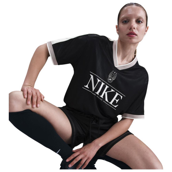 Nike Γυναικεία κοντομάνικη μπλούζα Sportswear V Neck Jersey Tee Nike Γυναικεία κοντομάνικη μπλούζα Sportswear V Neck Jersey Tee
